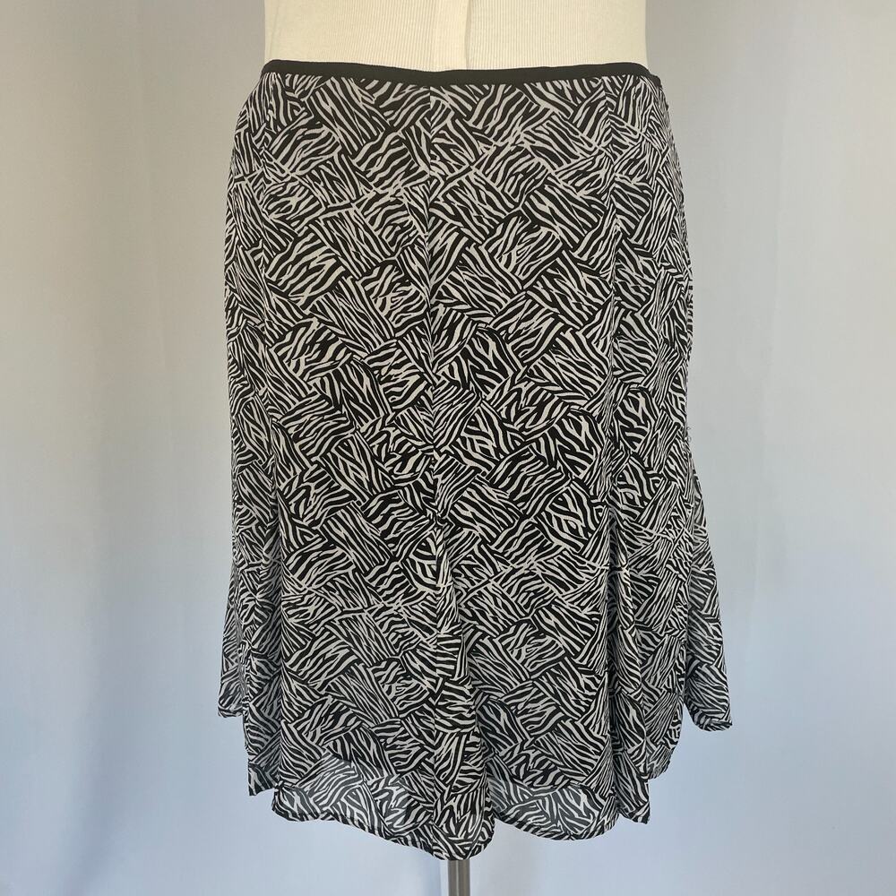 Knee Length Skirt Size 16 Black White Zebra Double Chiffon Flowy Flare Boho Y2K